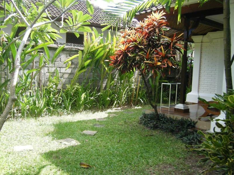 Prima Cottage Sanur Esterno foto