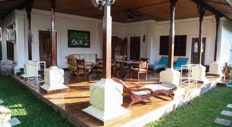 Prima Cottage Sanur Esterno foto