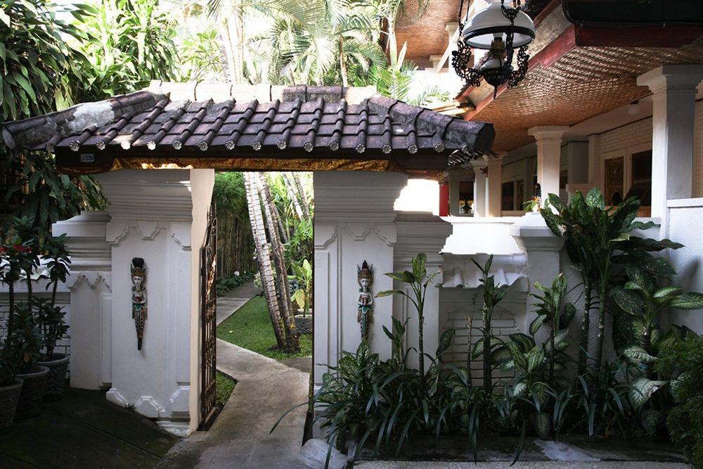 Prima Cottage Sanur Esterno foto
