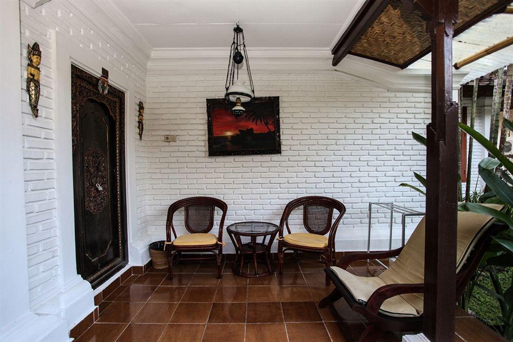 Prima Cottage Sanur Esterno foto